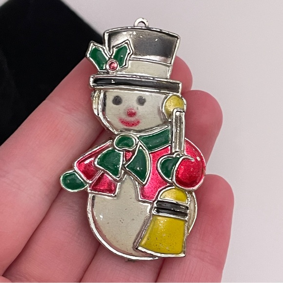 Vintage Christmas Winter Holiday Festive Gifting Snowman Retro Pin / Brooch - Picture 11 of 11